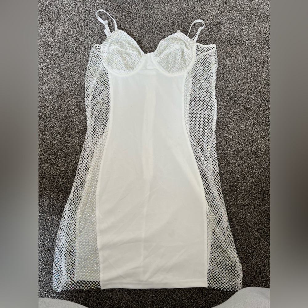 Fashion nova party dress size large